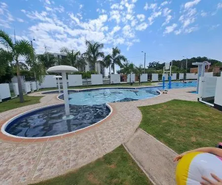 Casa Vacacional Flandes Villa Exterior photo